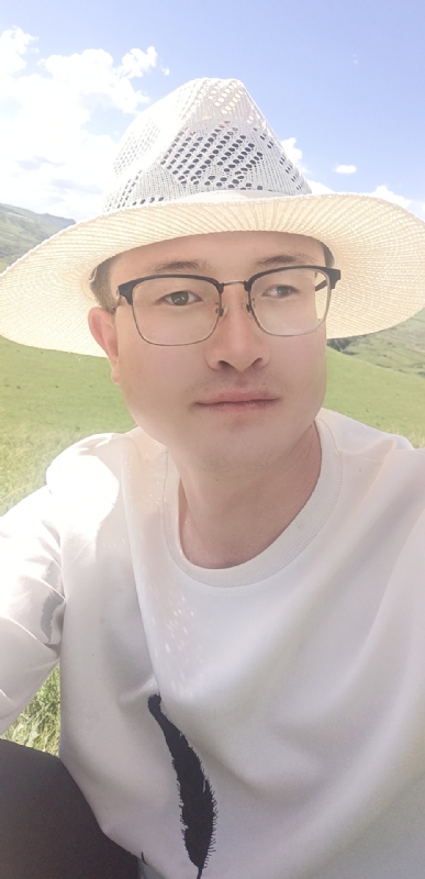 哇鬼的第一张照片--和田上门女婿服务网